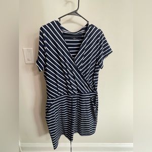 Vineyard Vine Dress